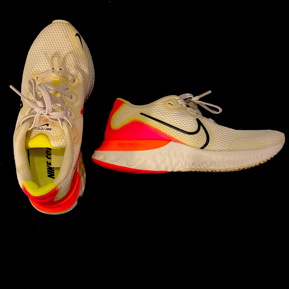 NIKE Renew